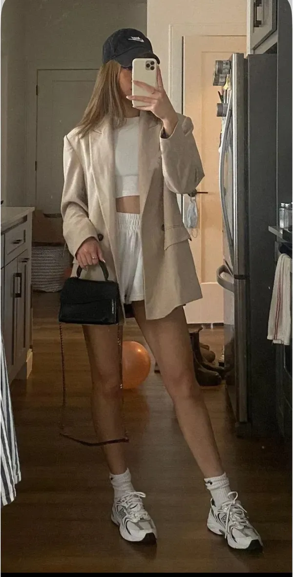 Oversized ZARA Blazer - Image 2