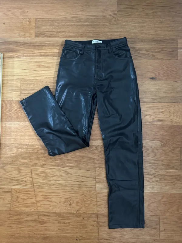 Abercrombie Vegan Leather 90s Pants - Image 5