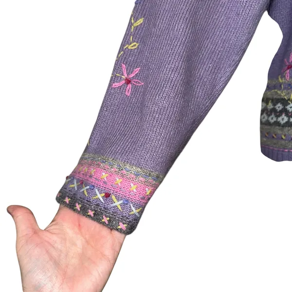 Embroidered‎ Sweater Medium Purple Boho Cottagecore Zip Neck - Image 2