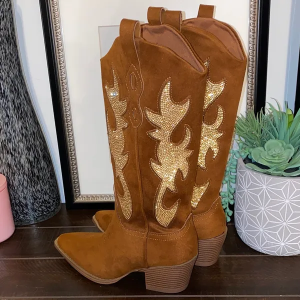 NWT!! Material Girl Brown Cowgirl Boots with Gold Accents Size 6.5 - Image 9