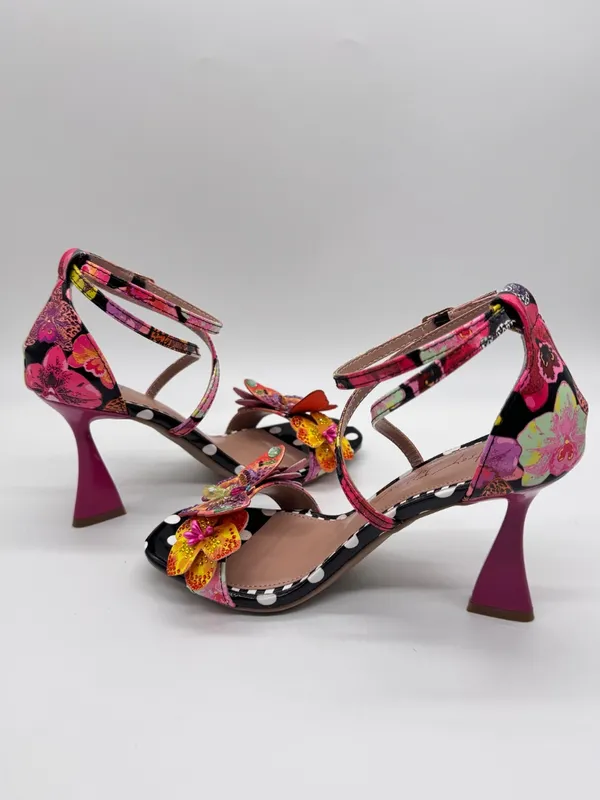 Betsey Johnson Camile Sandals 3D Butterfly Floral Ankle Strap Polka Dot Heel 5.5 - Image 14