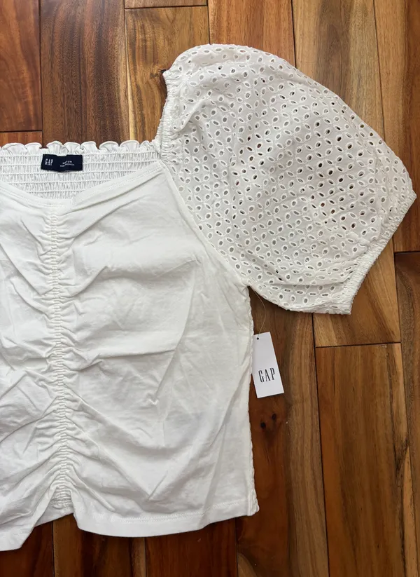 Gap 100% Organic Cotton Vintage Ruched Top - Image 4
