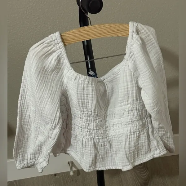 Old Navy White Textured Blouse - Image 5