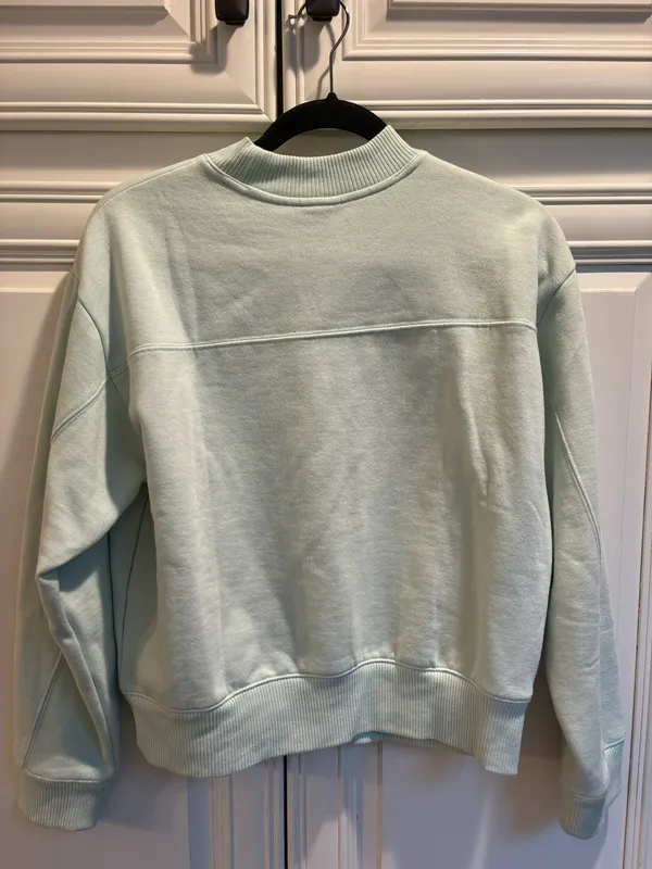 Target Sweatshirt - Image 2