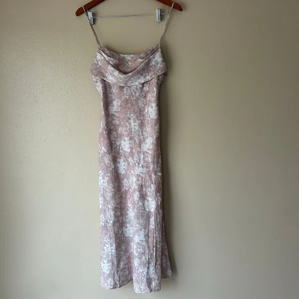 Hello Molly Totally Wild Pink and White Floral Midi Dress US Size 4 - Image 4
