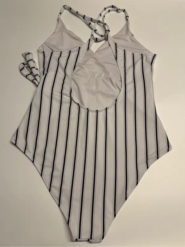 Cupshe Black & White Striped Wrap One Piece Swimsuit Size Large - Image 5