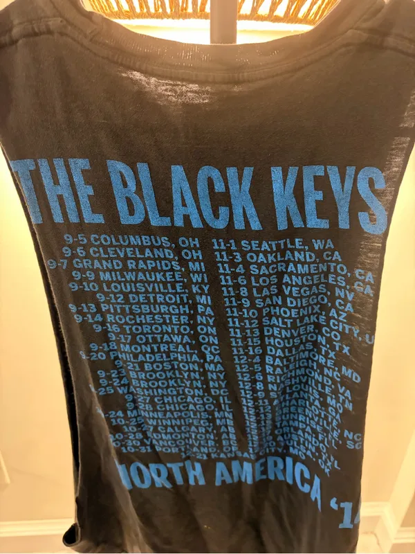Vintage The Black Keys Tour Graphic Muscle Tee - Blue on Black - Image 4