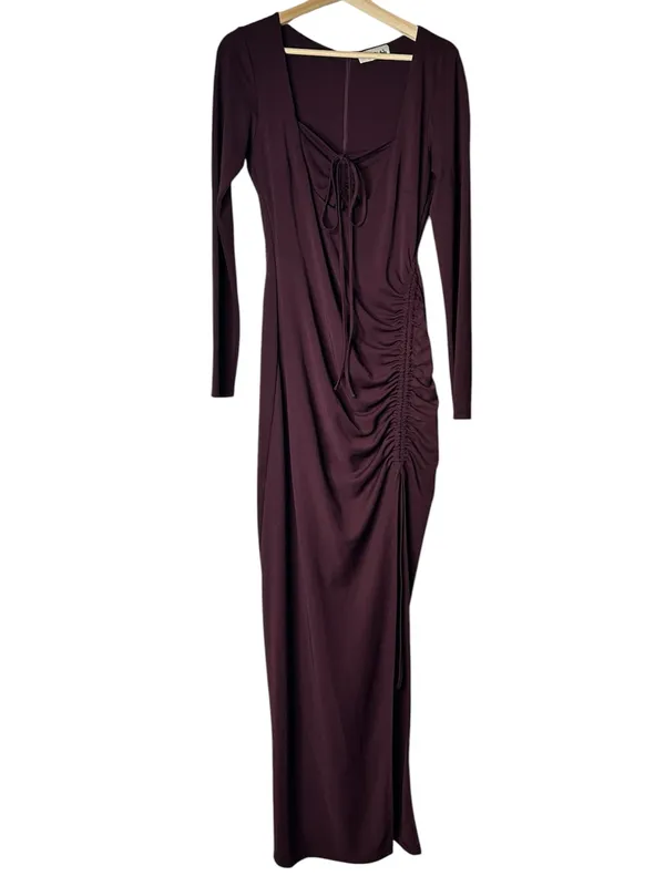 Nicholas Noel Gown Plum Burgundy Red Size 8 - Image 6