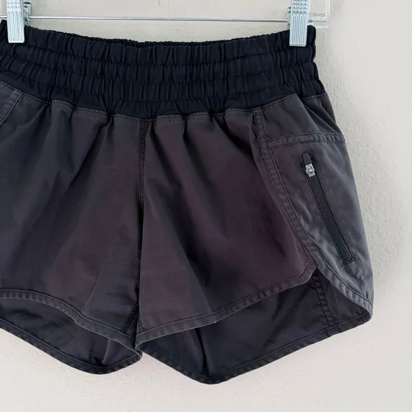 Lululemon Run Track Attack Running Shorts Black Athletic Women's Size 6 - Image 10
