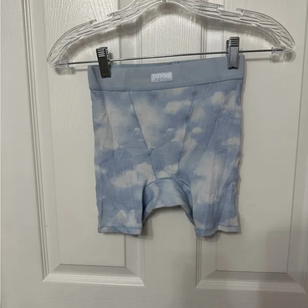 NWOT SKIMS SIZE XXS - Sky Blue quartz‎ Cloud print Rib Boxer Briefs - Image 2