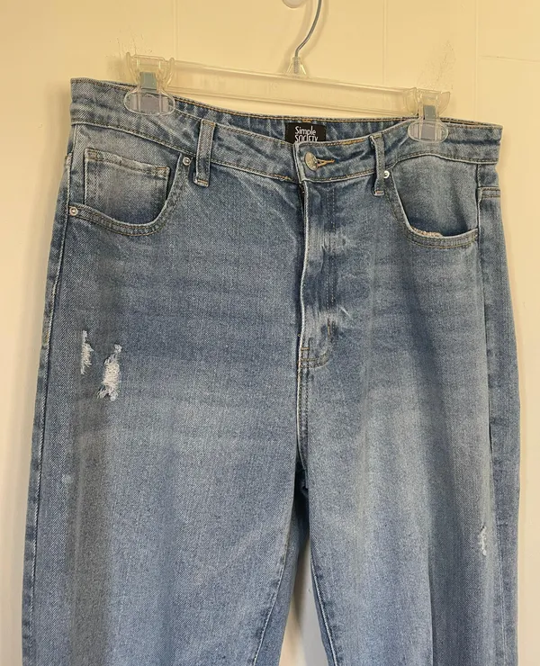 high rise straight leg distressed denim jeans women’s size 13/31 - Image 4