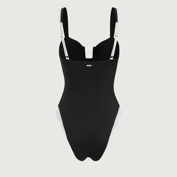 Berlook Black Contrast U Neck One - Image 6