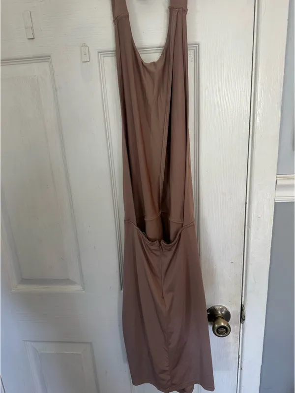 By the way. Lauren ruched cut out dress in taupe - Image 3