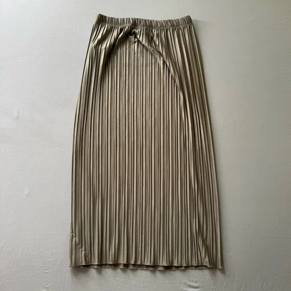 Zara Pleated Crepe Midi Skirt - Image 2