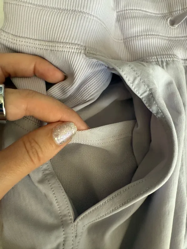 Lululemon Dance Studio Mid-Rise Jogger 7/8 Length in Lavender Purple Size 4 - Image 7