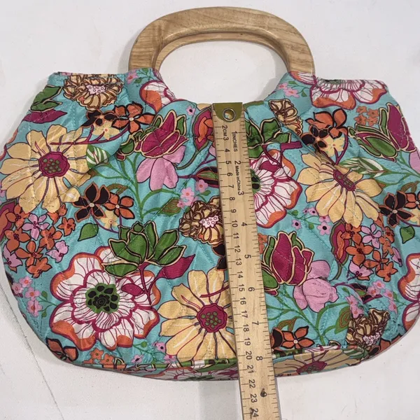 Vtg 2000s Vera Bradley Silk Quilted Floral Handbag Wooden Handles Pink Lining - Image 16