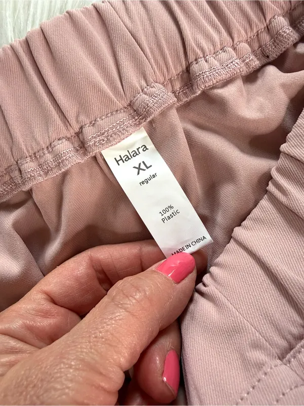 Halara Pink High Waisted Wide Leg Cargo Pants NWOT XL Reg - Image 3