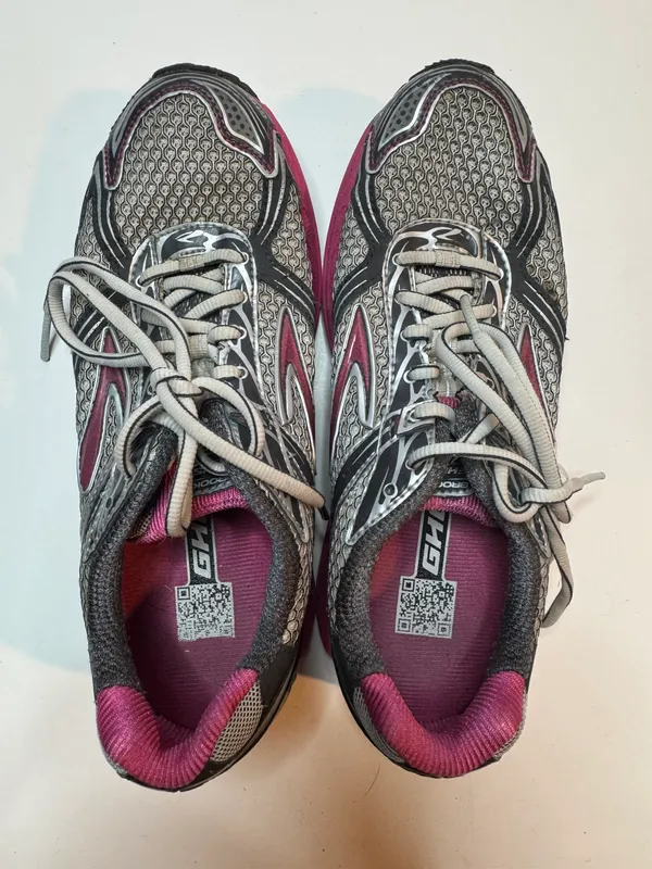Brooks Ghost 5 Size 8.5 Running Shoes - Image 5
