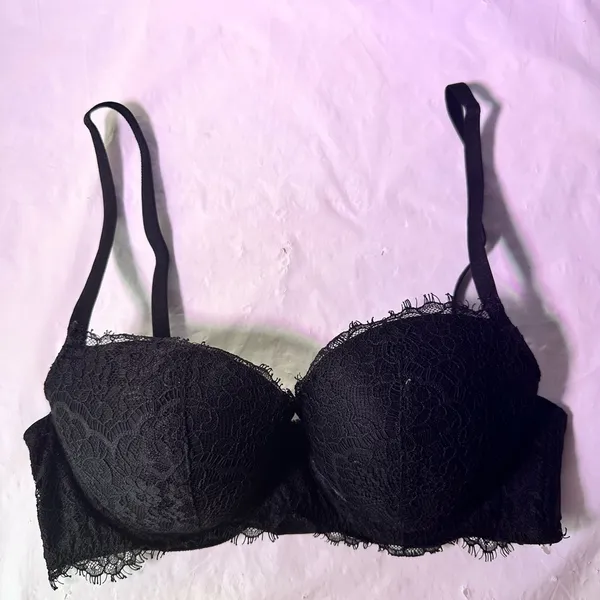 Victoria's Secret Black Lace Push-Up Bra - Image 2