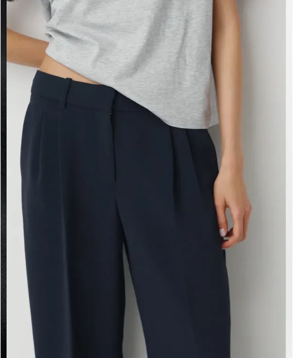 SOLD 🚫 Aritza effortless low rise - Image 5