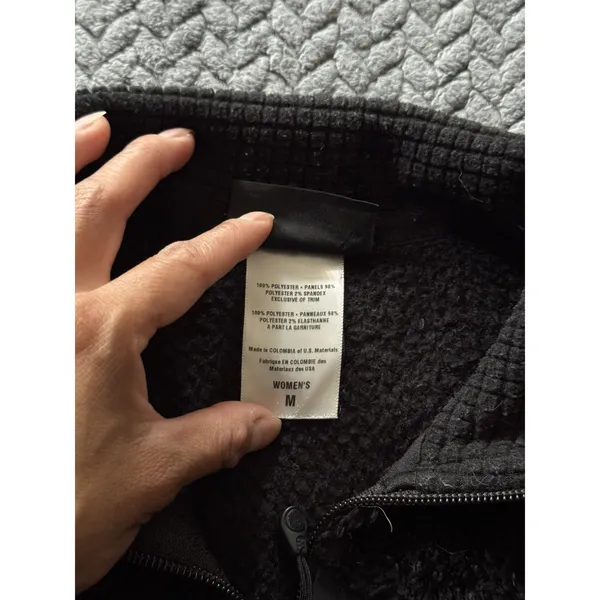 Patagonia Women's Black R1 Polartec Power Grid Full-Zip Fleece Jacket Sz Medium - Image 8