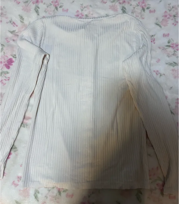 Abercrombie Long Sleeve Top - Image 3