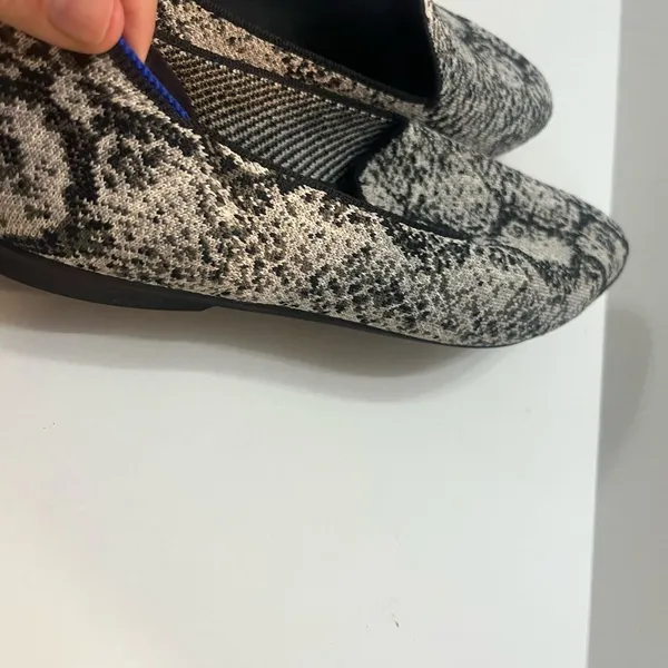 Rothy’s Python Snake Print Almond Toe Black Gray White Pattern Loafer Flats 10.5 - Image 7