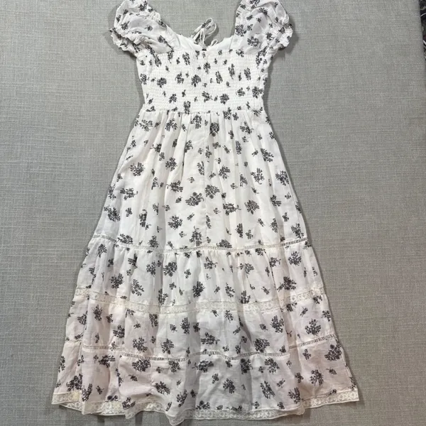 Hint of Blush Floral Midi Dress Small White Black Boho‎ Smocked Back Lace - Image 2