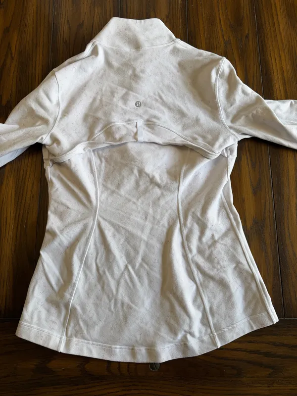 Lululemon Jacket - Image 3