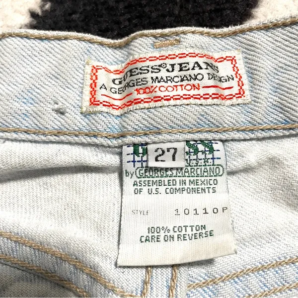 Vintage 80s 90s Guess • denim high waist light wash tapered leg mom jeans sz 24 - Image 7