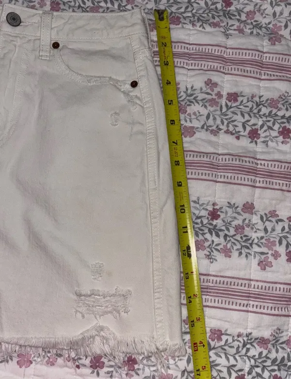 Abercrombie & Fitch White Distressed Skirt - Image 8