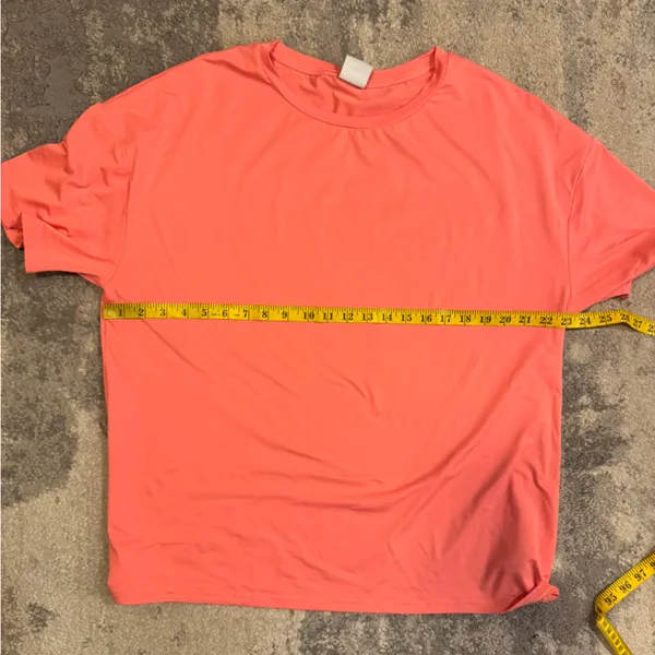 Women’s Gymshark Coral T-Shirt - Image 5