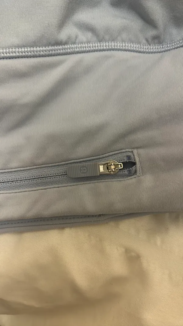 Lululemon Shorts Speed Up 4" 4 Mid-Rise - Image 3