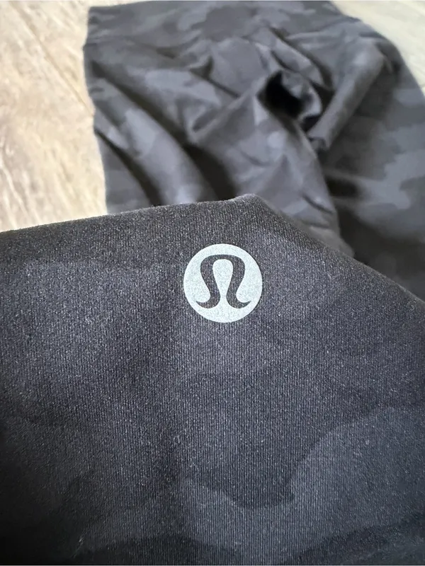 Lululemon Wunder Train High-Rise Leggings - Image 3
