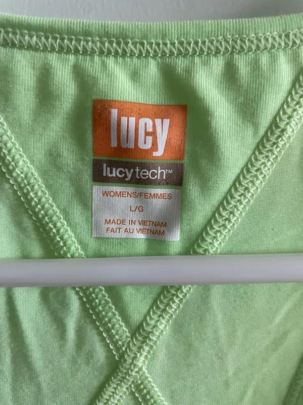 Lucy tech sleeveless workout top - size large  - Image 2