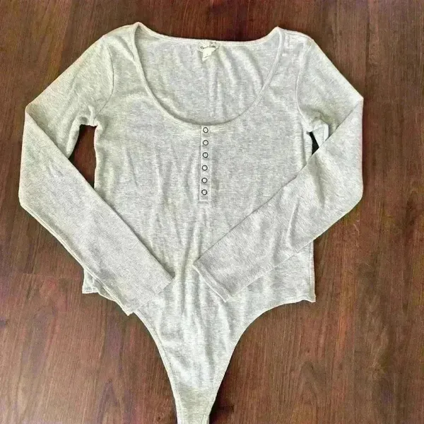 OPEN EDIT Henley Organic Cotton Blend Bodysuit color grey size L - Image 4