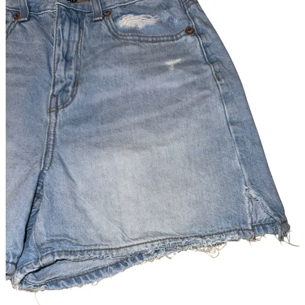 American Eagle High Rise‎ Baggy Shorts Size 26 Distressed Light Wash Spring Mom - Image 3