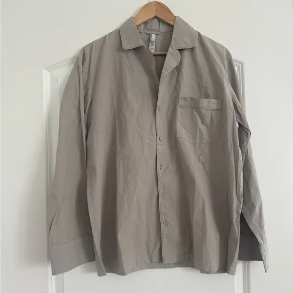 SKIMS COTTON POPLIN BUTTON-UP PAJAMA SHIRT Size Small - Image 3