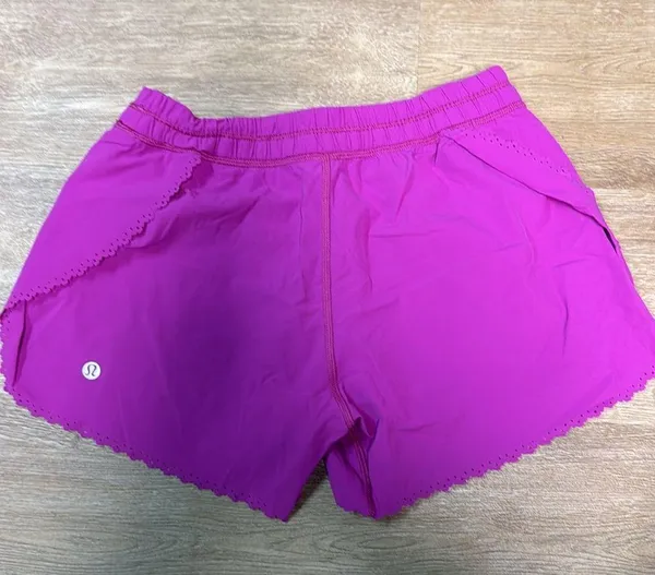 lululemon shorts - Image 2