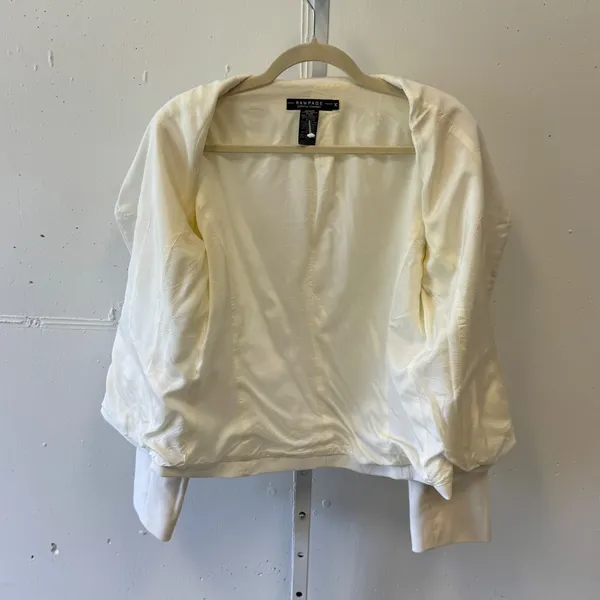 Rampage Clothing Company Cream Two Button Blazer Jacket Notched Lapel Size Med - Image 3