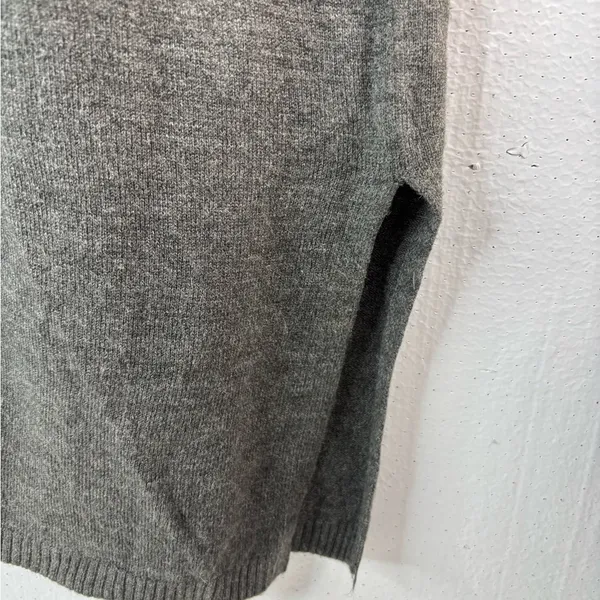 Rebecca Malone 2X Knit Open Front Long Pocketed Gray Cardigan Sweater - Image 4