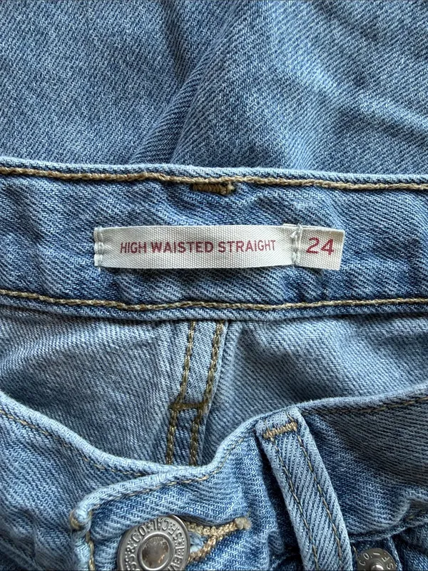 Levis High Waisted Straight Light Wash Jeans 29" Inseam Size 24 - Image 4