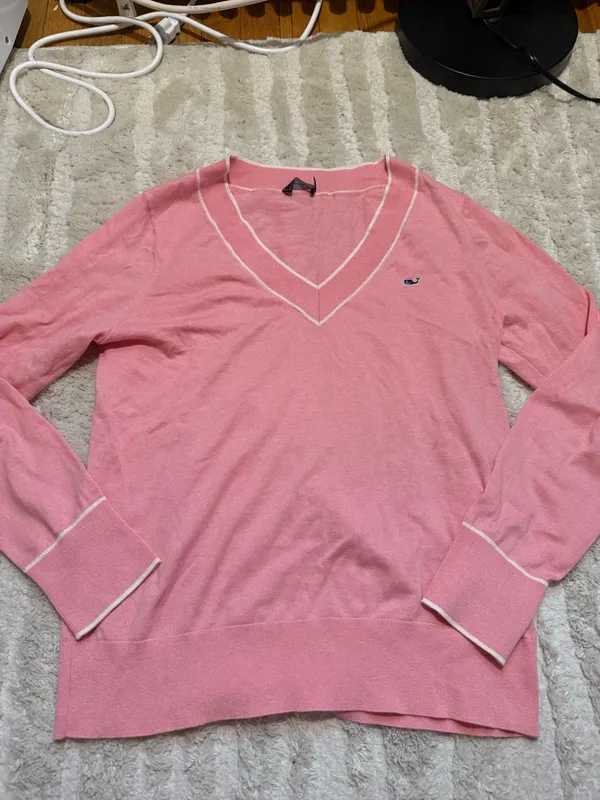 Pink vineyard vines long sleeve sweater - Image 2