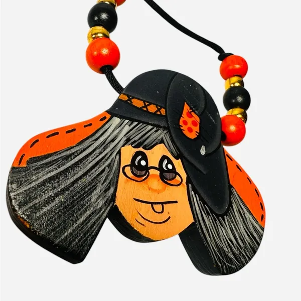 Handmade Vintage Painted Wood Pumpkin Jack O Lantern & Witch Country Craft Necklace (2) - Image 4