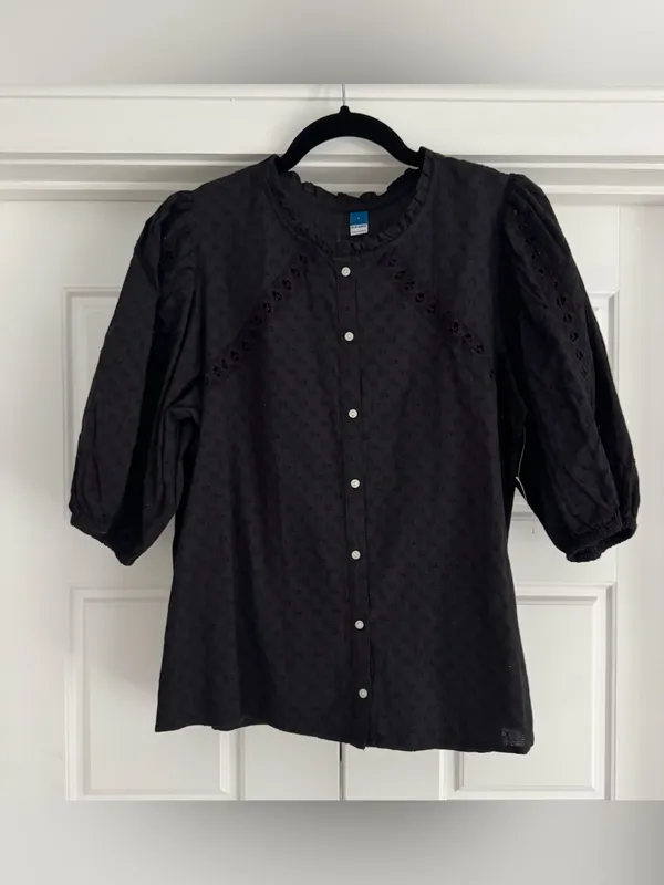 Old Navy Puff-Sleeve Lace-Trim Clip-Dot Blouse NWT - Large - Image 2