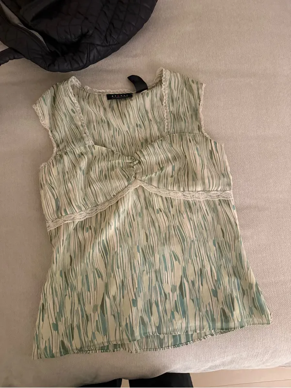 Axcess Pale Green Printed Ruched Camisole - Image 4