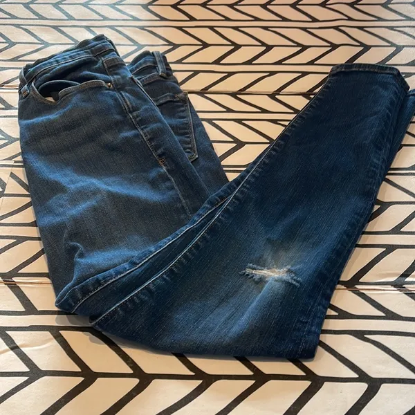 FRAME denim Ali High Rise Cigarette in size 27 - Image 6