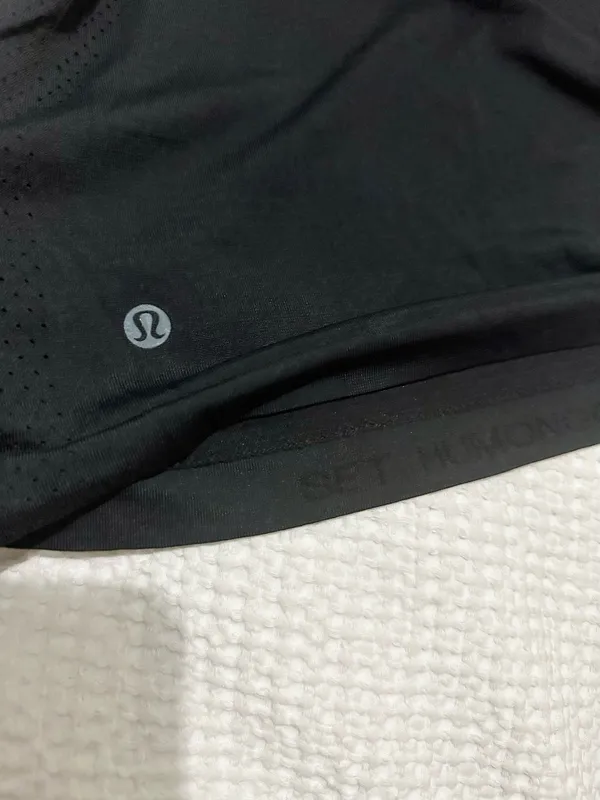 Lululemon black sleeveless tank size 6 - Image 3