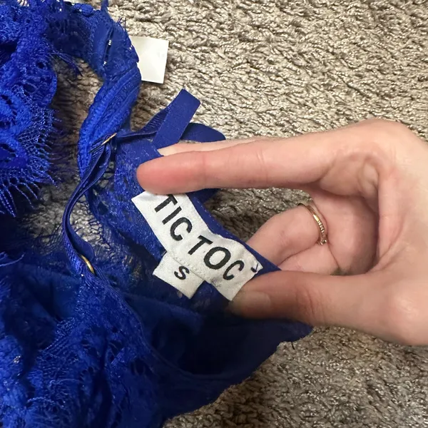 PrettyLittleThing Lace Bralette Duo - Royal Blue and Chocolate - Image 5