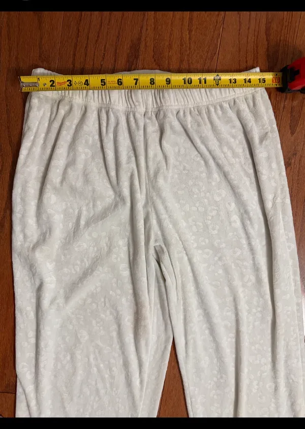 Nicole Miller Cream Embossed Paw pattern lounge pants - Size Medium. Super cute & soft & gently used & very good condition. Measurements approximately 15” waste not fully stretched out from elastic waste band x 39” long x 11” rise. Non-smoking home m. Priced to sell at as is condition. Don’t like my price make reasonable offer! - Image 5